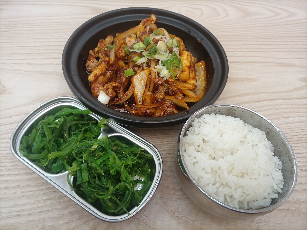 춘천 명동 닭갈비골목