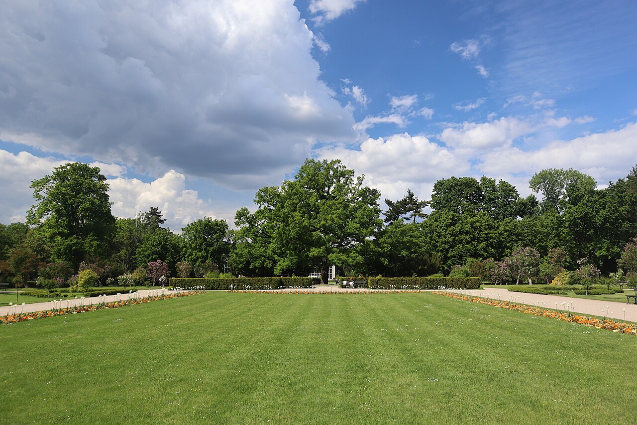 와지엔키 공원 (쇼팽 동상)